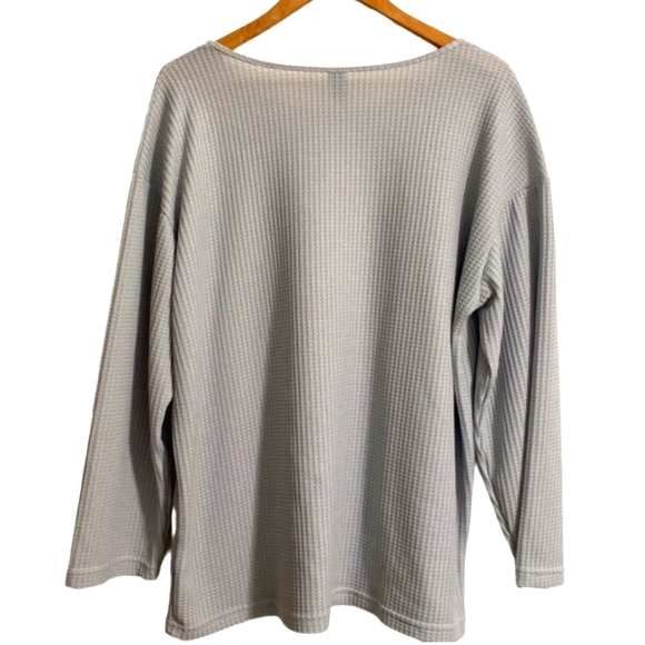 Dazy Gray Long Sleeve Waffle Weave T Shirt Women Size XL - Picture 2 of 8